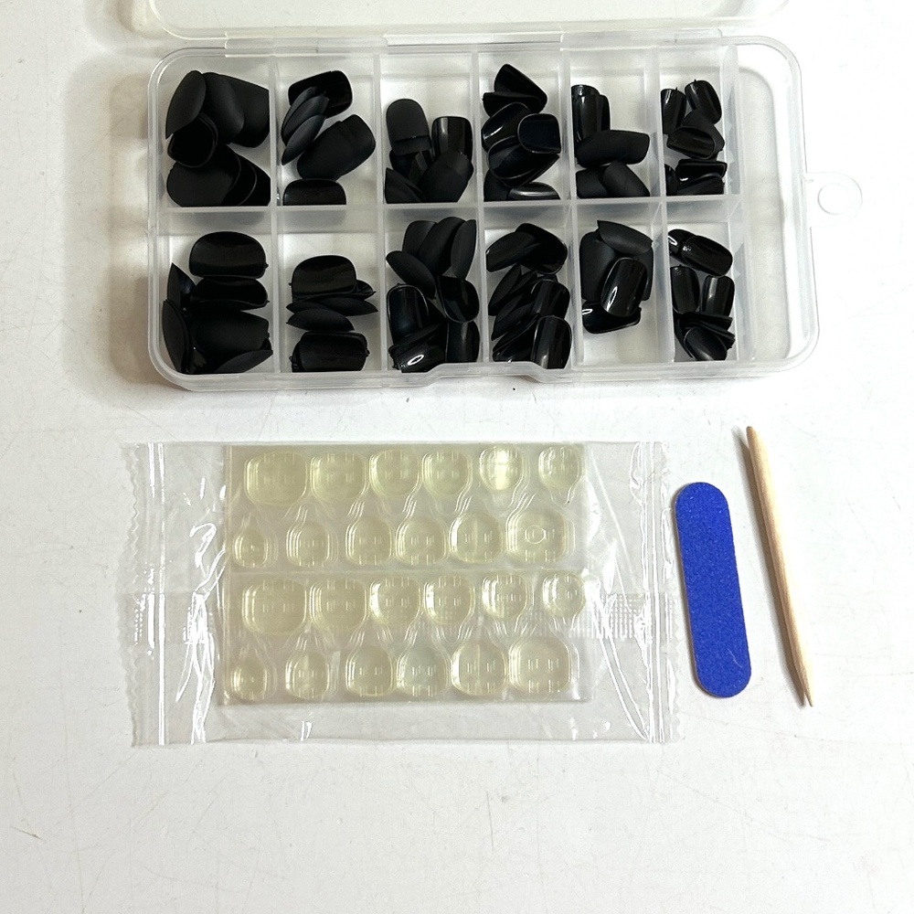 Matte Black Short Square 120 Press on Nails - Picture 5 of 8